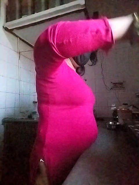 Stripchat-Public.Show-c-Amritanikhill-2024.06.06.130706