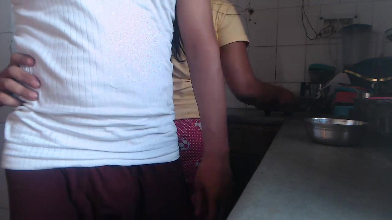 Stripchat-Public.Show-c-Amritanikhill-2024.05.29.005240