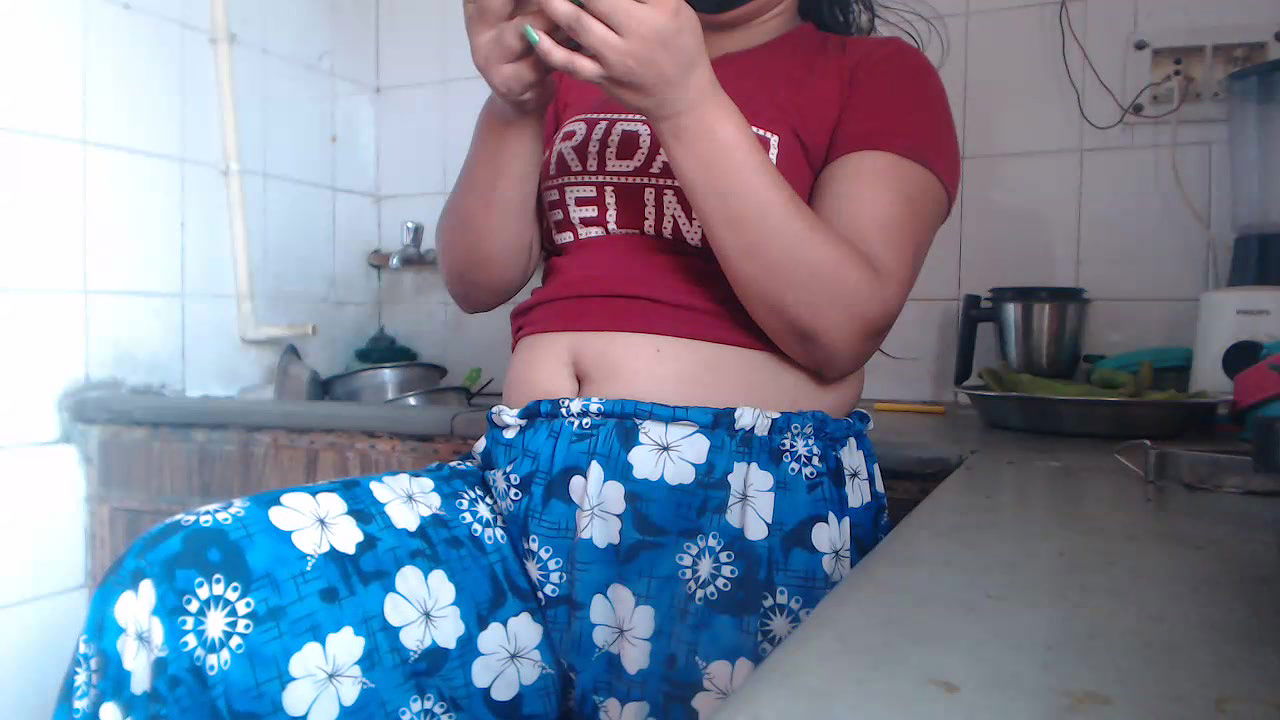 Stripchat-Public.Show-c-Amritanikhill-2024.05.27.015110