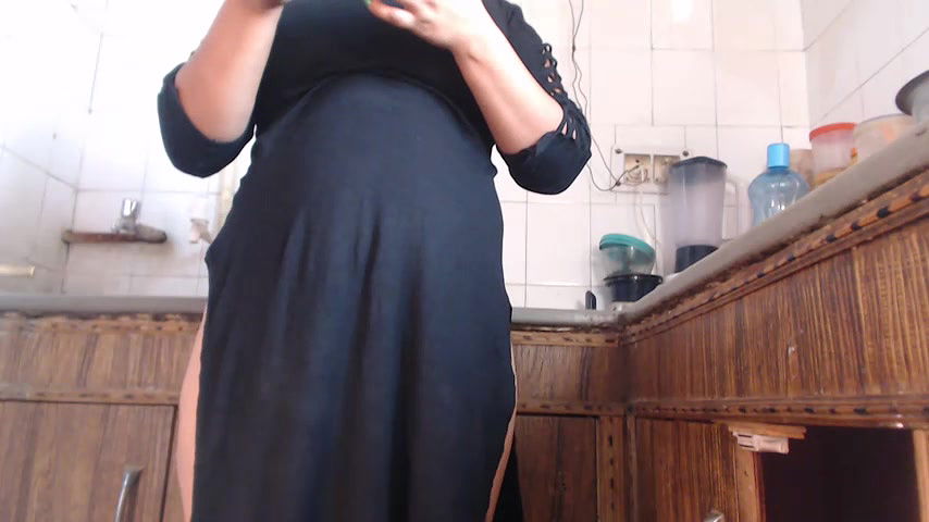 Stripchat-Public.Show-c-Amritanikhill-2024.05.26.014602