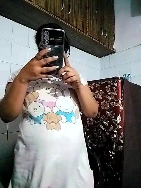 Stripchat-Public.Show-c-Amritanikhill-2024.05.23.144108