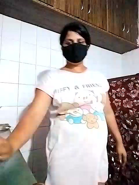 Stripchat-Public.Show-c-Amritanikhill-2024.05.23.131223