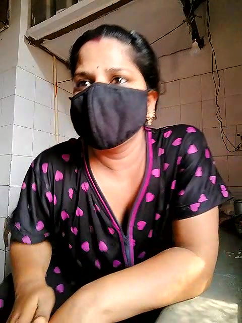 Stripchat-Public.Show-c-Amritanikhill-2024.05.23.031432