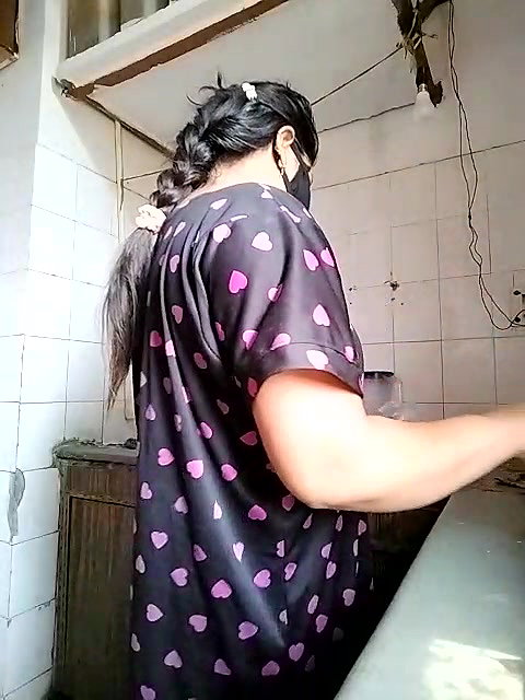 Stripchat-Public.Show-c-Amritanikhill-2024.05.23.031432