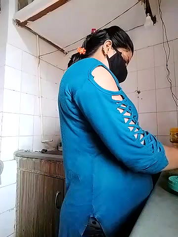 Stripchat-Public.Show-c-Amritanikhill-2024.05.21.024446