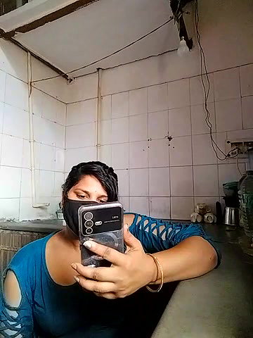 Stripchat-Public.Show-c-Amritanikhill-2024.05.20.031316