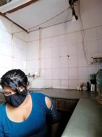 Stripchat-Public.Show-c-Amritanikhill-2024.05.20.031316