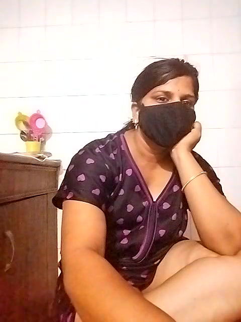 Stripchat-Public.Show-c-Amritanikhill-2024.05.19.152901