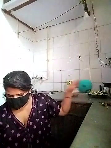 Stripchat-Public.Show-c-Amritanikhill-2024.05.19.031128