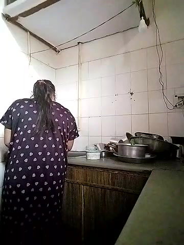 Stripchat-Public.Show-c-Amritanikhill-2024.05.19.031128