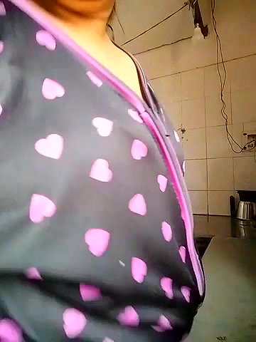 Stripchat-Public.Show-c-Amritanikhill-2024.05.19.031128