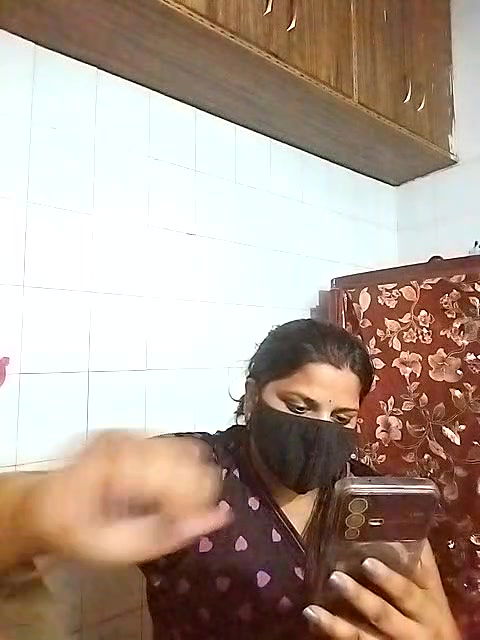 Stripchat-Public.Show-c-Amritanikhill-2024.05.18.134842