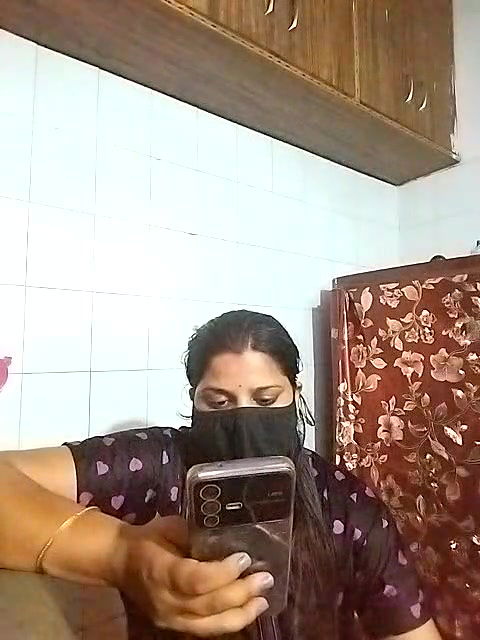 Stripchat-Public.Show-c-Amritanikhill-2024.05.18.134842