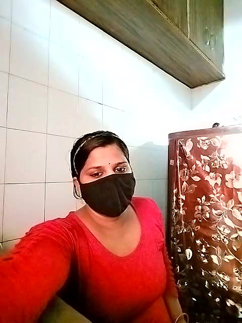 Stripchat-Public.Show-c-Amritanikhill-2024.05.16.013750