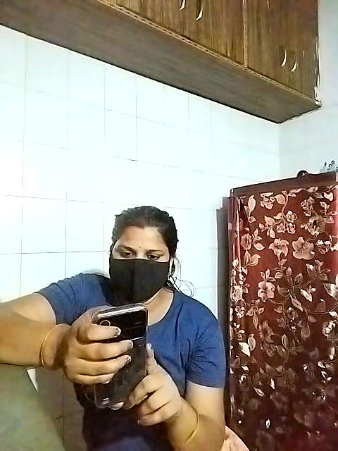 Stripchat-Public.Show-c-Amritanikhill-2024.05.15.132509