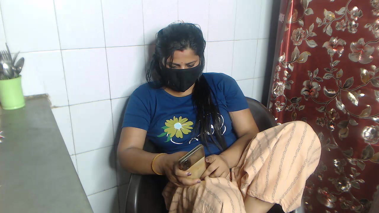 Stripchat-Public.Show-c-Amritanikhill-2024.05.14.130507