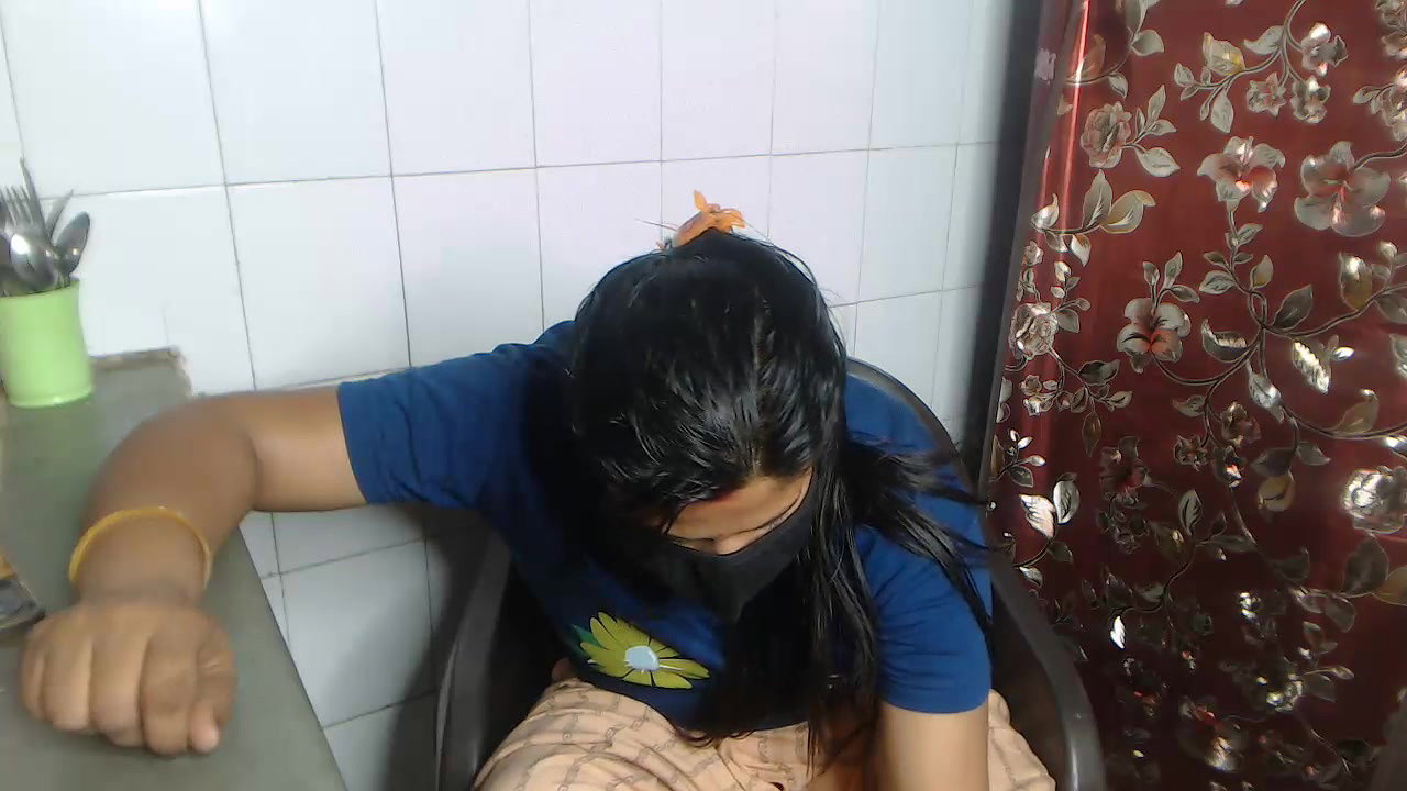 Stripchat-Public.Show-c-Amritanikhill-2024.05.14.130507