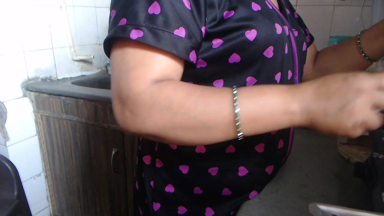 Stripchat-Public.Show-c-Amritanikhill-2024.05.08.040153