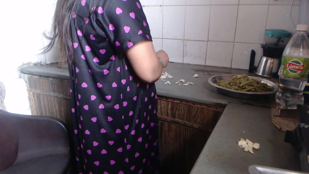 Stripchat-Public.Show-c-Amritanikhill-2024.05.08.040153