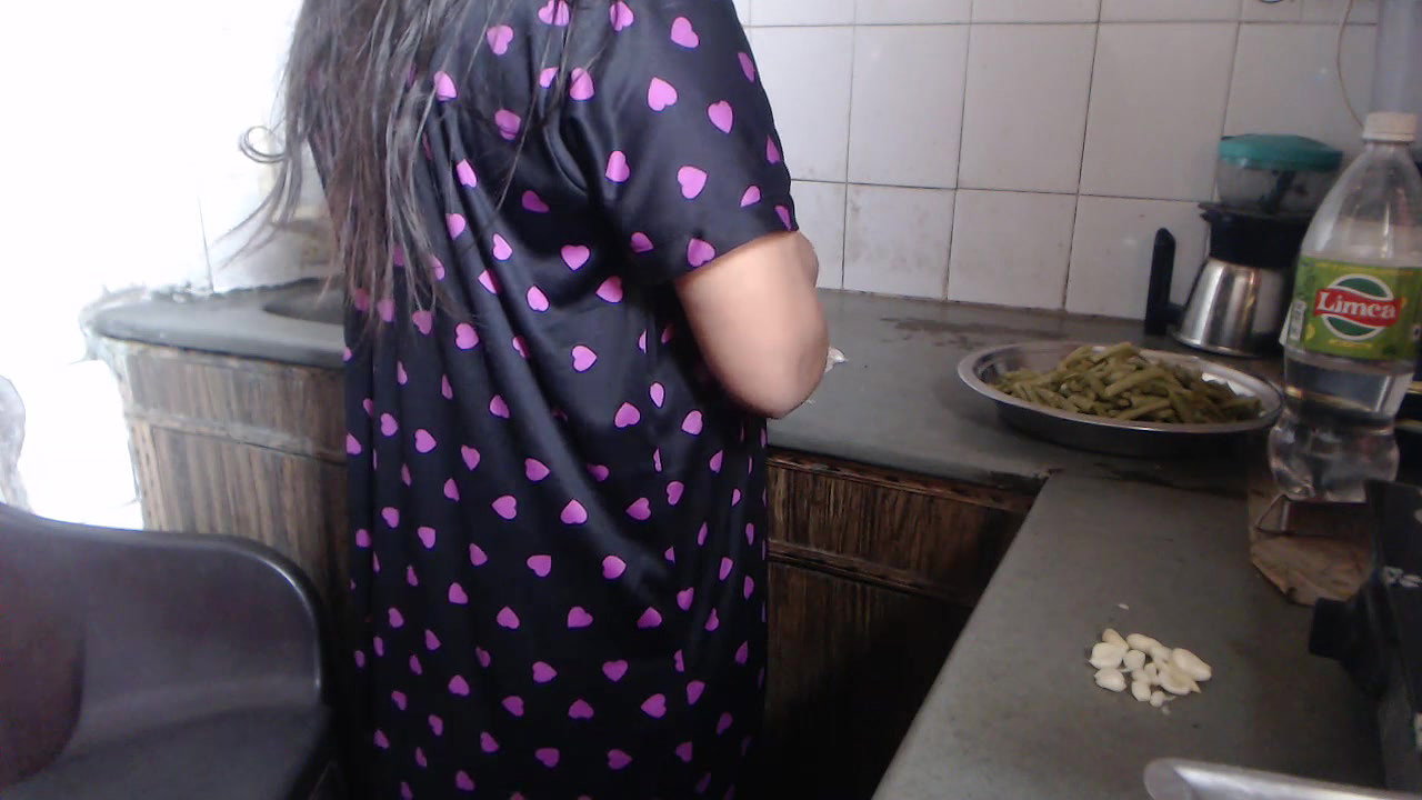 Stripchat-Public.Show-c-Amritanikhill-2024.05.08.040153