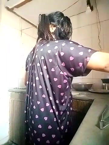 Stripchat-Public.Show-c-Amritanikhill-2024.05.03.050853