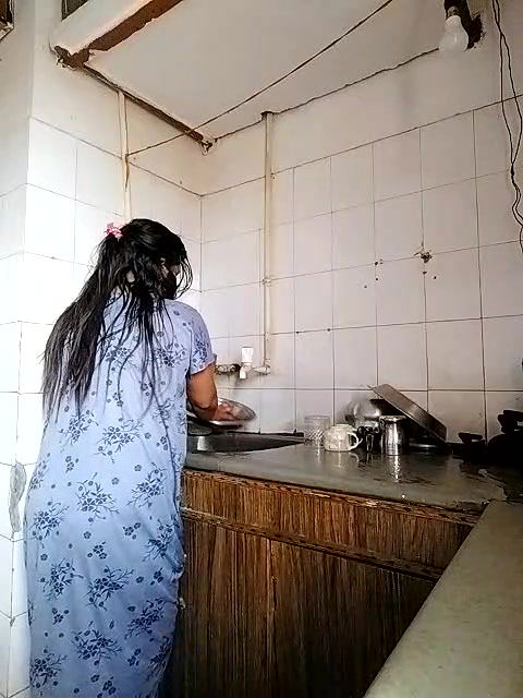 Stripchat-Public.Show-c-Amritanikhill-2024.05.01.030415