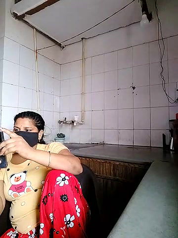 Stripchat-Public.Show-c-Amritanikhill-2024.04.29.035331