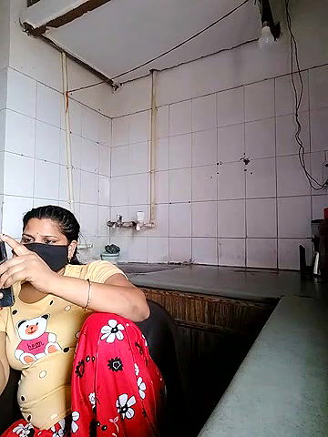 Stripchat-Public.Show-c-Amritanikhill-2024.04.29.035331