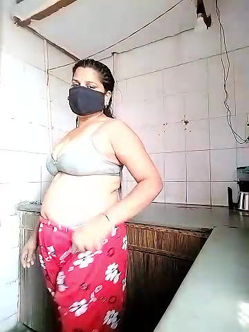 Stripchat-Public.Show-c-Amritanikhill-2024.04.29.033527