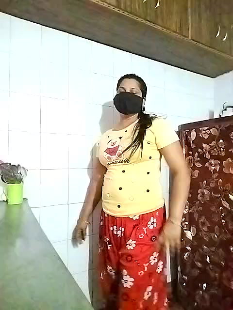 Stripchat-Public.Show-c-Amritanikhill-2024.04.29.010923