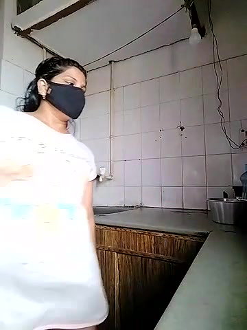 Stripchat-Public.Show-c-Amritanikhill-2024.04.28.040255