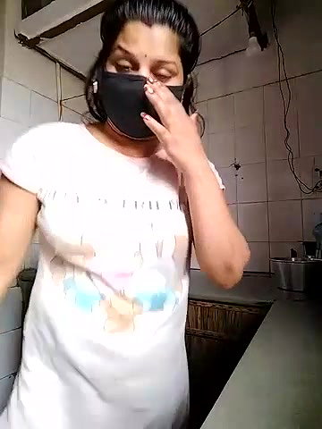 Stripchat-Public.Show-c-Amritanikhill-2024.04.28.040255