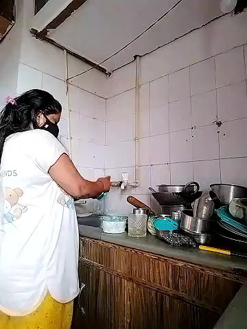 Stripchat-Public.Show-c-Amritanikhill-2024.04.28.020433