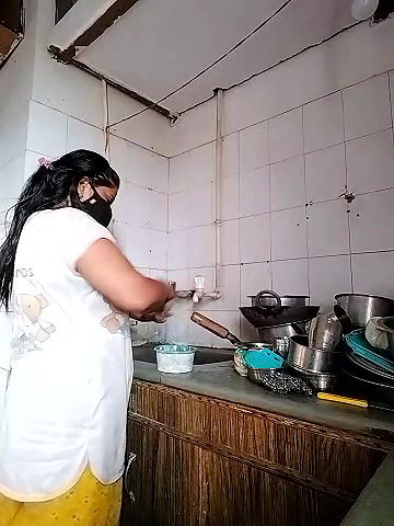 Stripchat-Public.Show-c-Amritanikhill-2024.04.28.020433