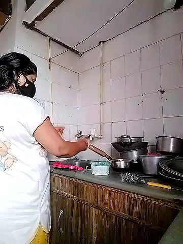 Stripchat-Public.Show-c-Amritanikhill-2024.04.28.020433