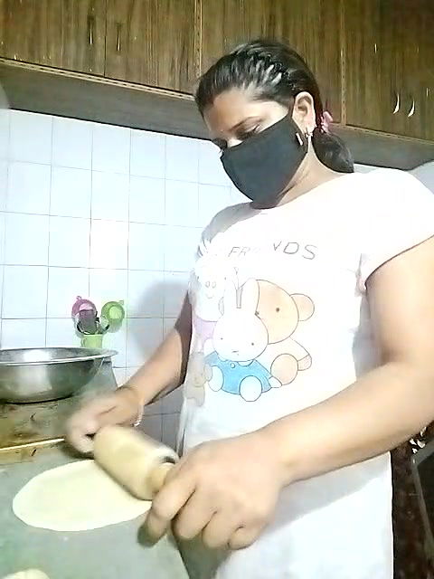 Stripchat-Public.Show-c-Amritanikhill-2024.04.27.153540