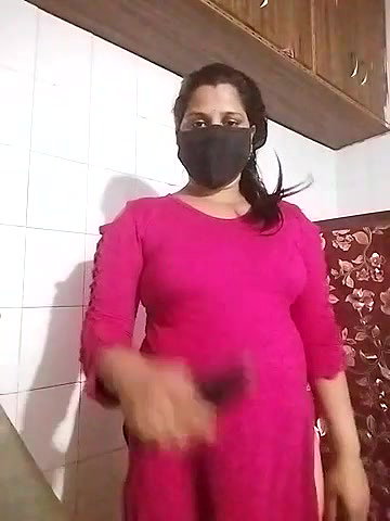 Stripchat-Public.Show-c-Amritanikhill-2024.04.26.134732