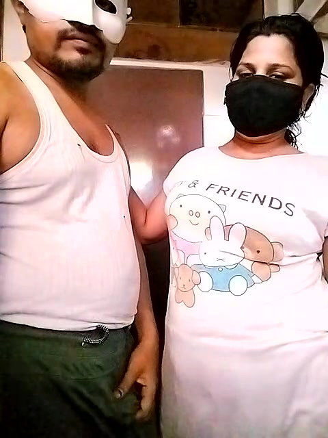 Stripchat-Public.Show-c-Amritanikhill-2024.04.20.060410