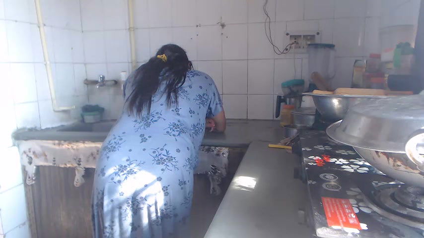 Stripchat-Public.Show-c-Amritanikhill-2024.04.08.015913