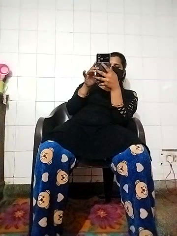 Stripchat-Public.Show-c-Amritanikhill-2024.03.09.160012