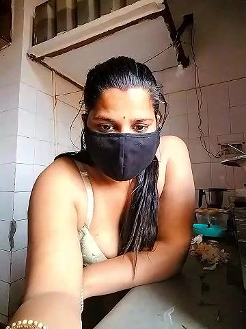 Stripchat-Public.Show-c-Amritanikhill-2024.03.09.081216