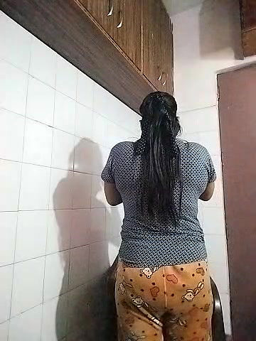 Stripchat-Public.Show-c-Amritanikhill-2024.03.07.015337