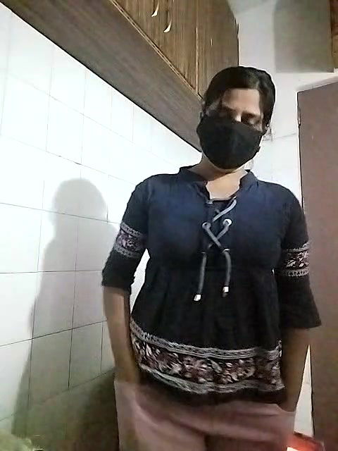 Stripchat-Public.Show-c-Amritanikhill-2024.03.06.004353