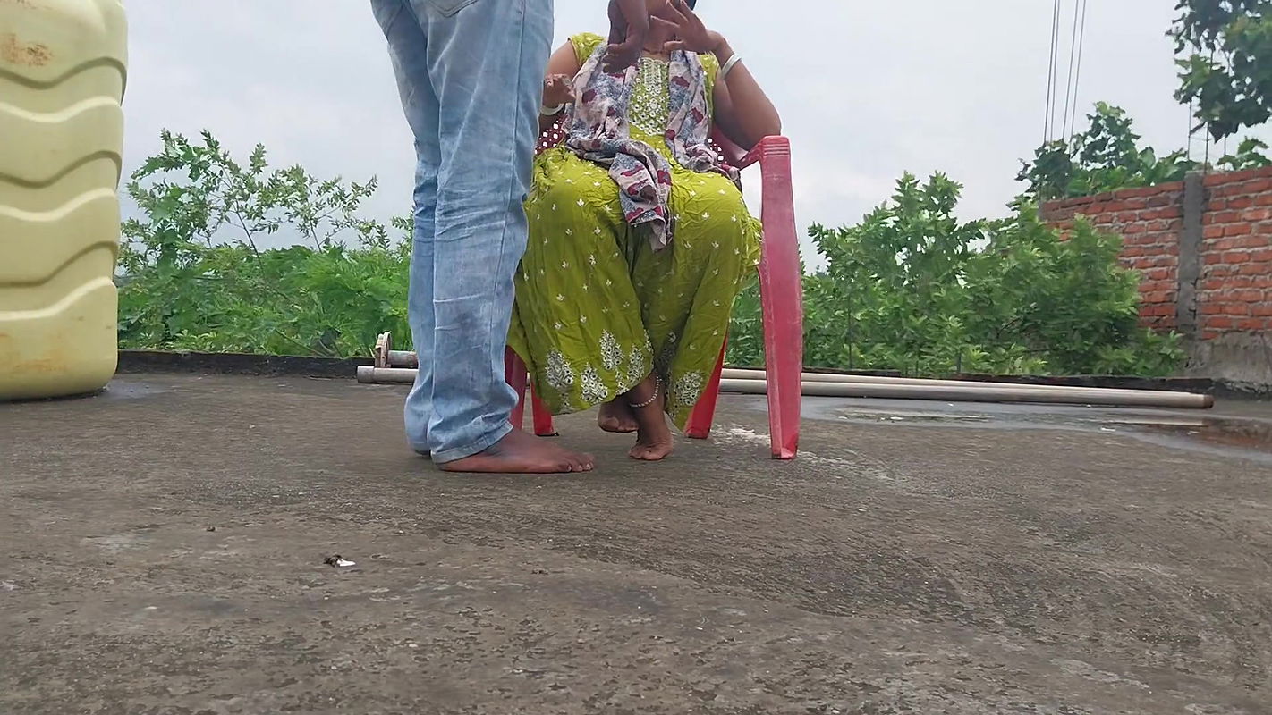 Desi Village Young Desi Girl Outside Sex – Girlfriend Coming Near Me Roof Floor Fucking Hot Story – Desi