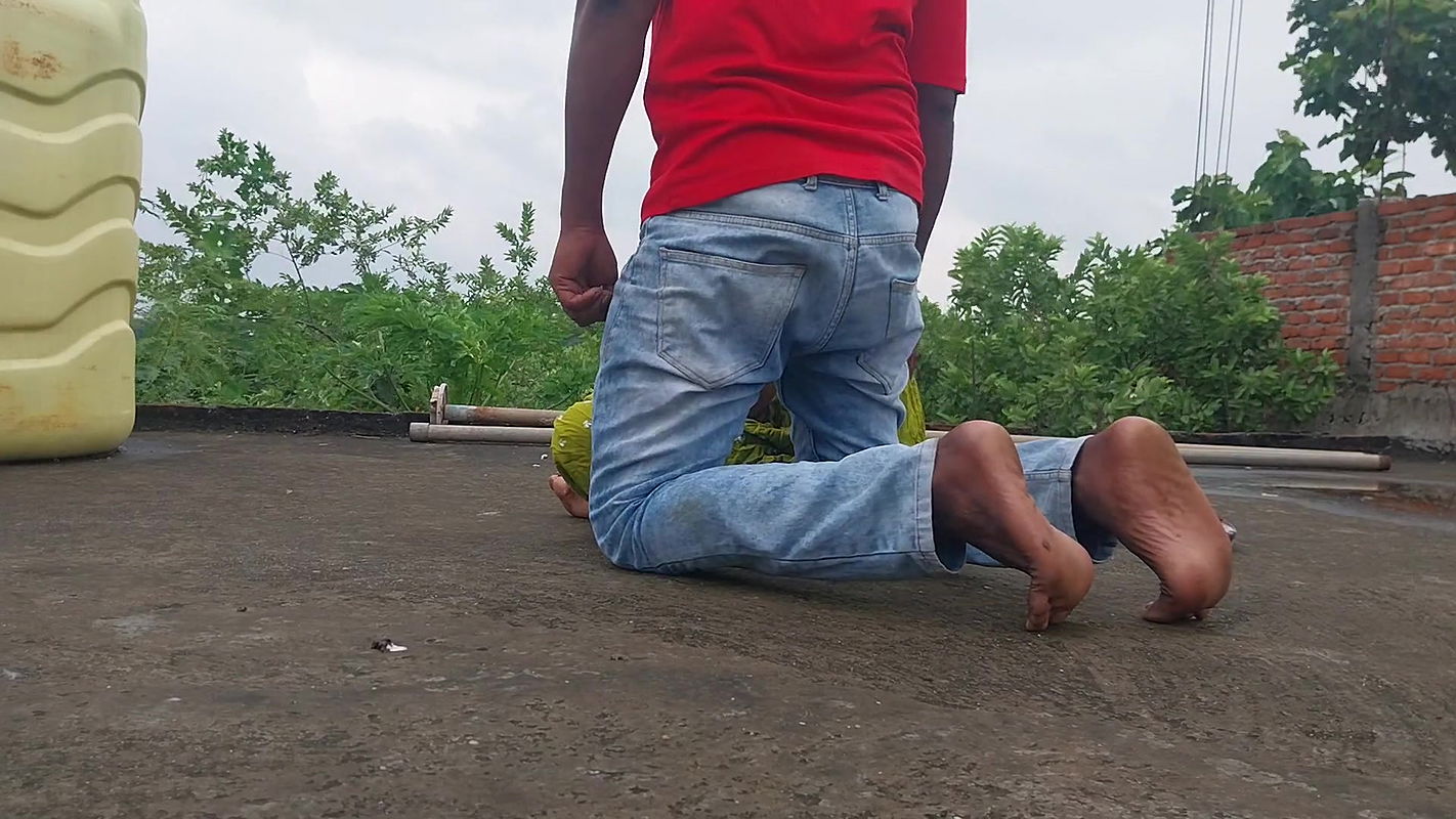 Desi Village Young Desi Girl Outside Sex – Girlfriend Coming Near Me Roof Floor Fucking Hot Story – Desi