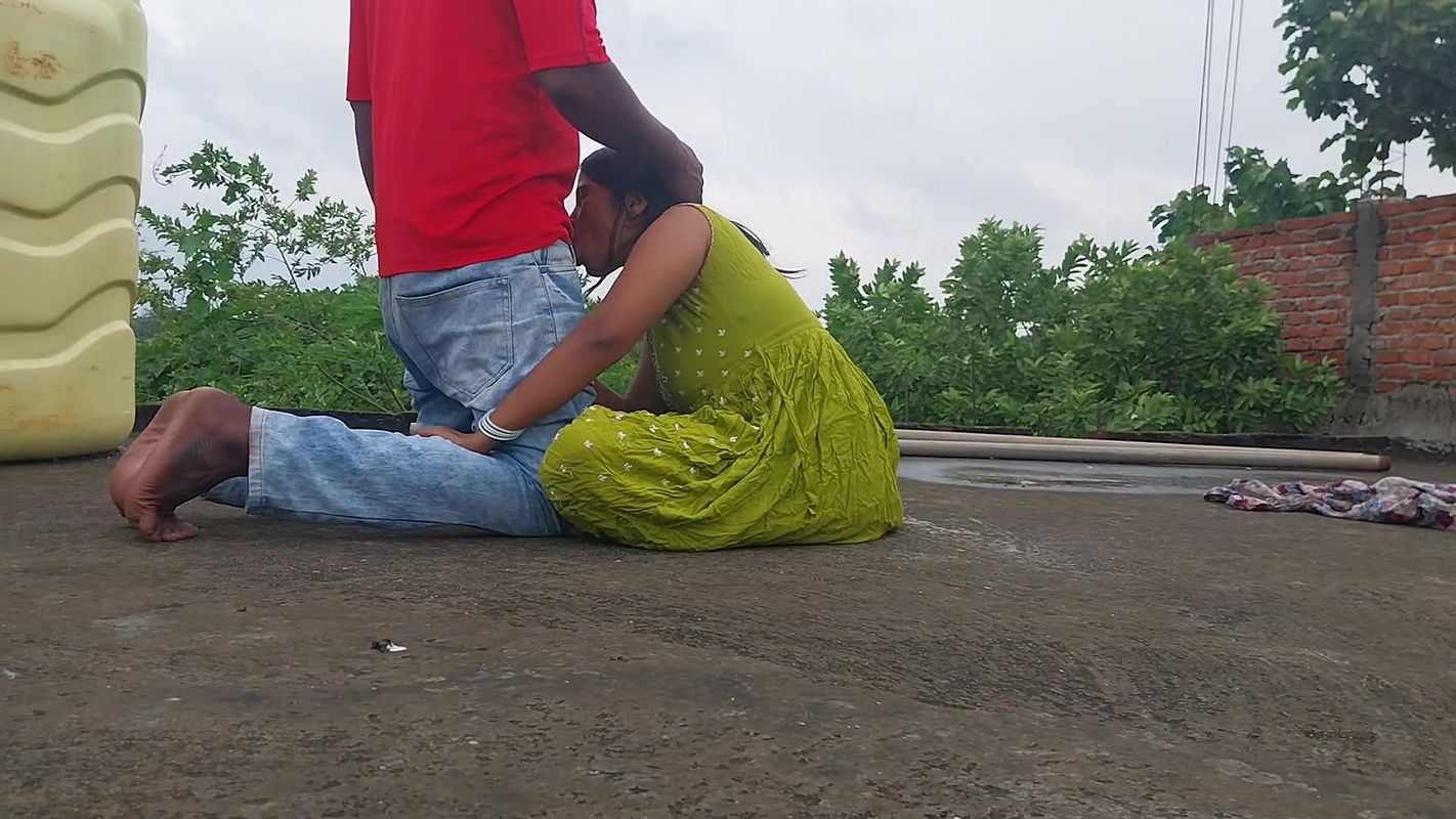 Desi Village Young Desi Girl Outside Sex – Girlfriend Coming Near Me Roof Floor Fucking Hot Story – Desi