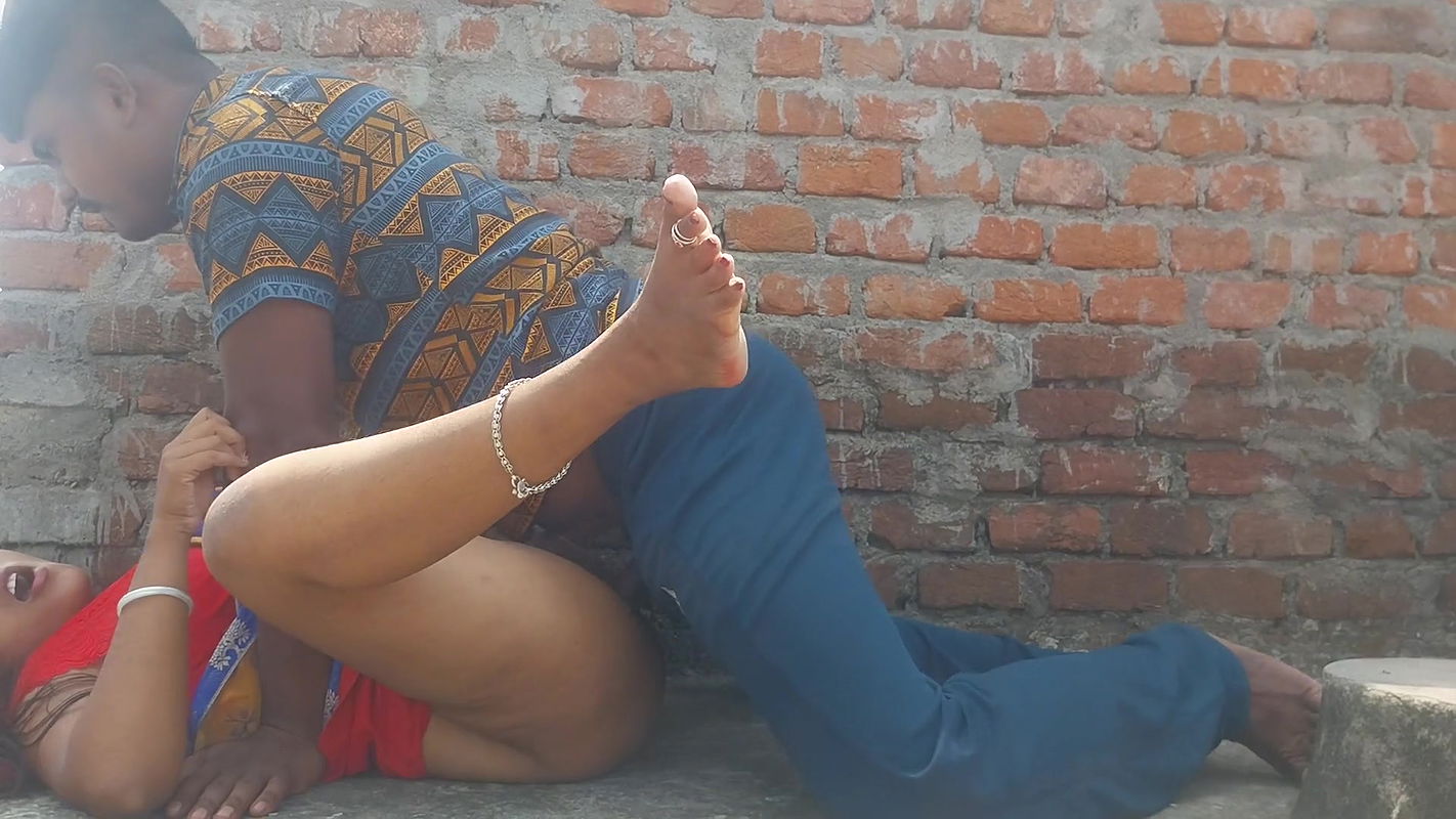 Deshi Pooja Bhabhi Come in Floor Fucking Video  Faphouse