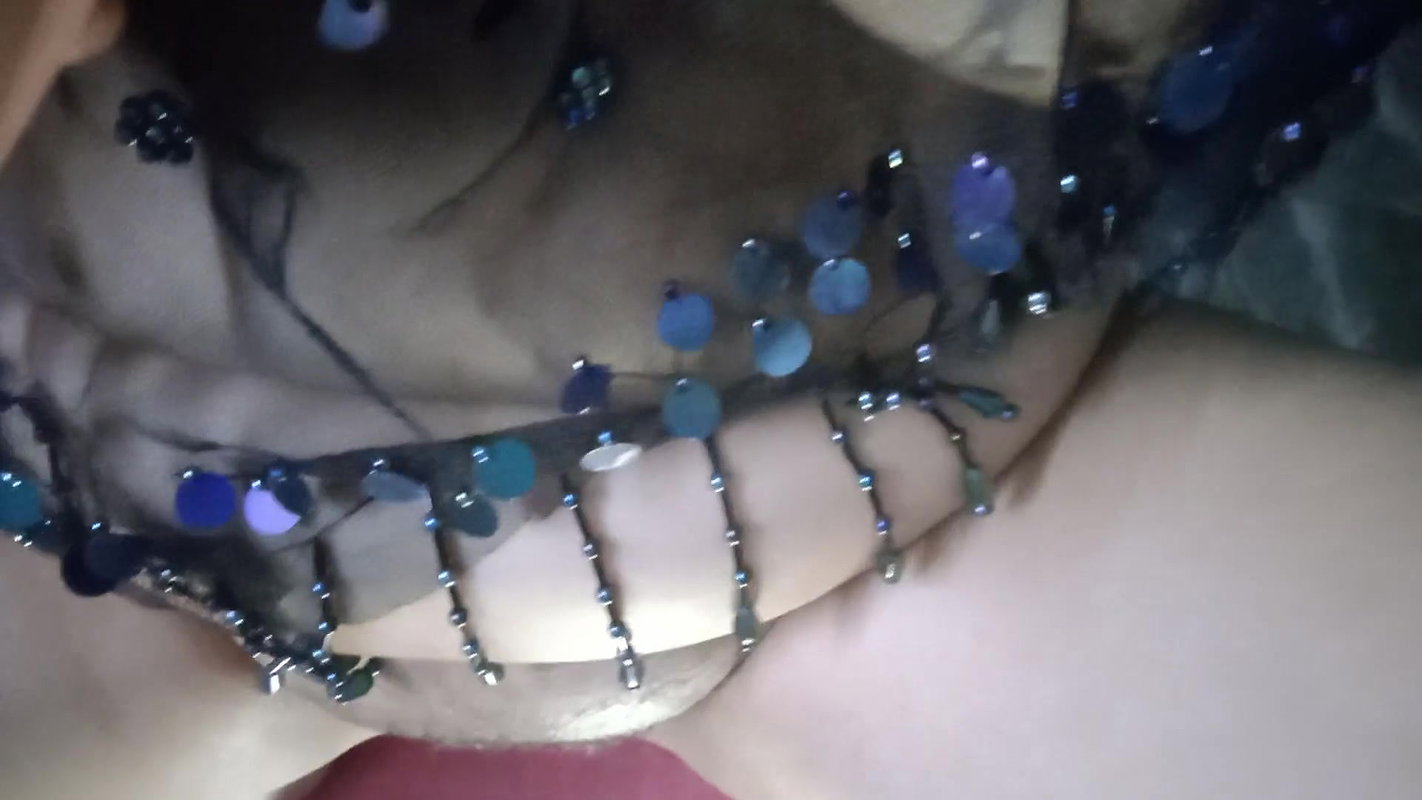 Deshi girl fore play her pussy wth sex toy,hot pussy,boobs ,nippal,lic pussy