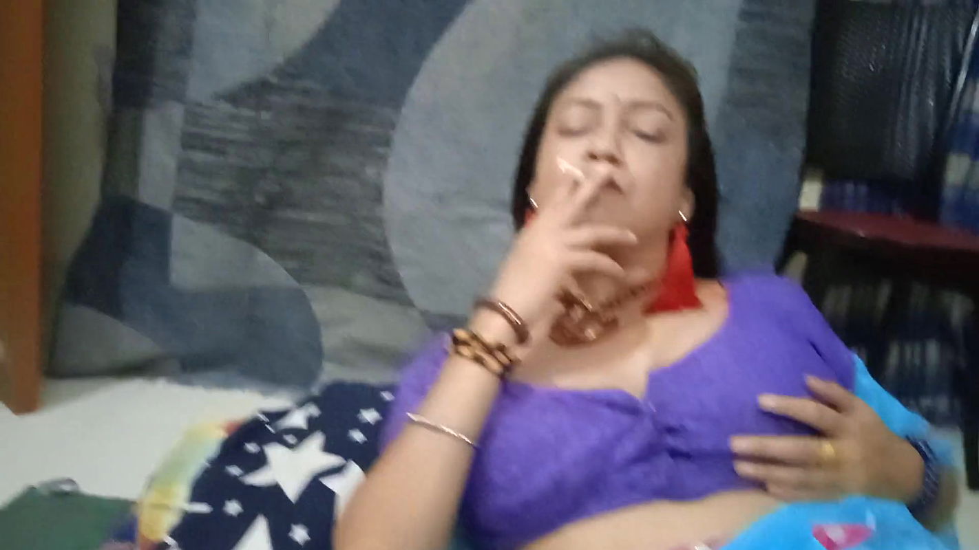 Desi bhabhi drink alcohol and smoke cigarette, and enjoy sex,hot pussy, boobs,nippal, clit