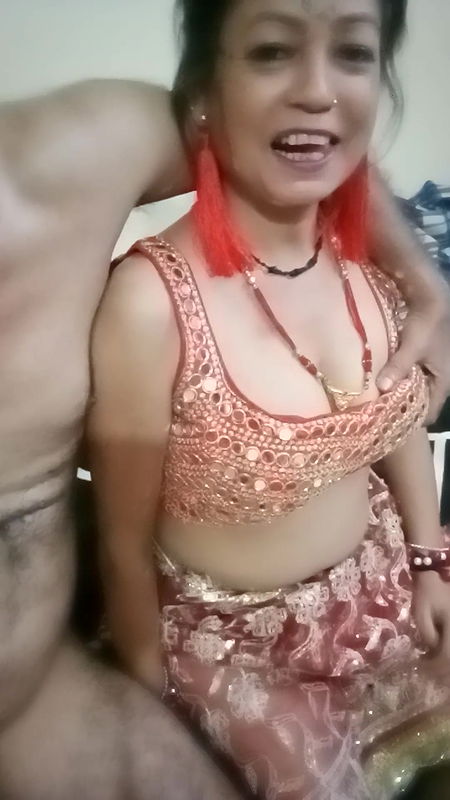 Sister ke sath deshi romance video with brother, hotboobs and titclit